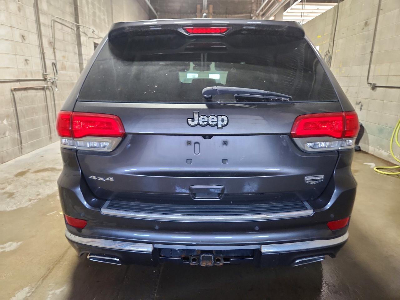 2014 Jeep Grand Cherokee Summit - Image 6