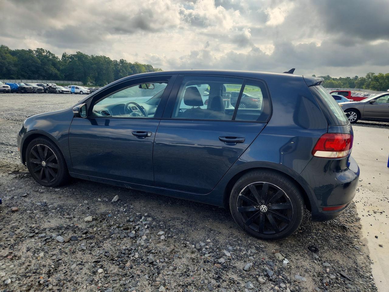 2011 Volkswagen Golf Tdi - Image 2