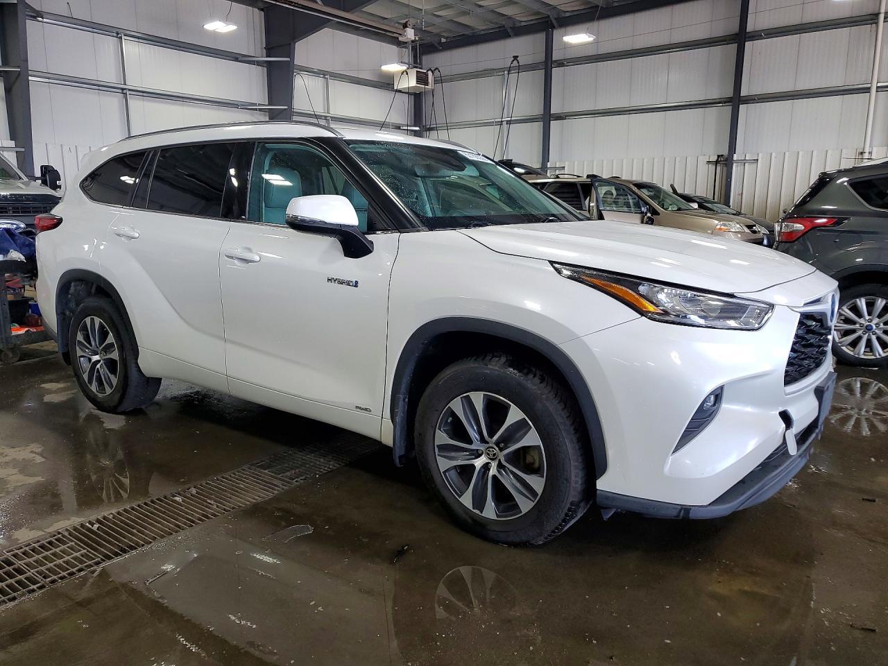 2020 Toyota Highlander Hybrid Xle - Фото 4