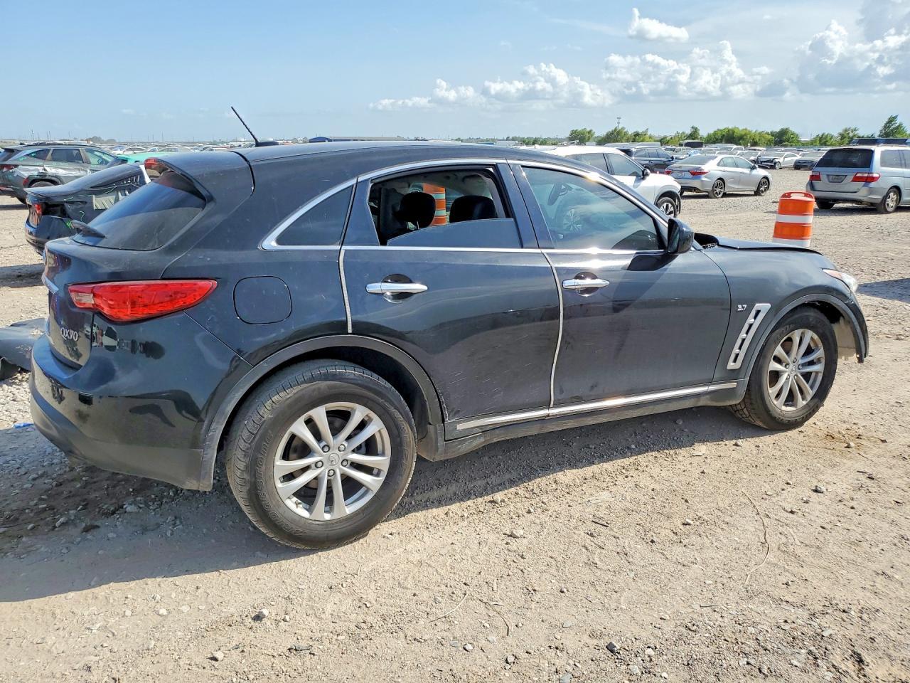 2017 Infiniti Qx70 Base - Фото 3