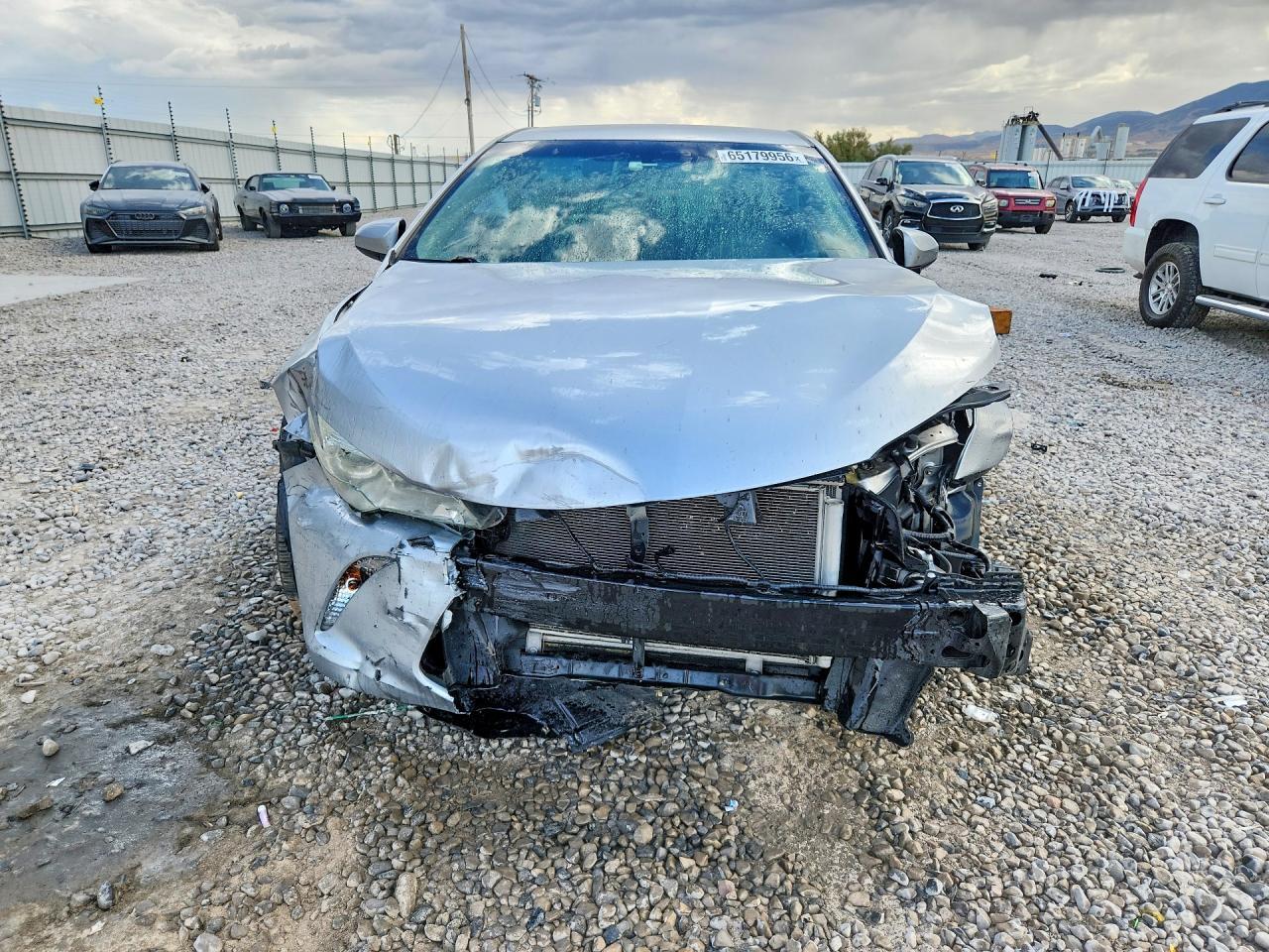 2015 Toyota Camry Le - Image 5