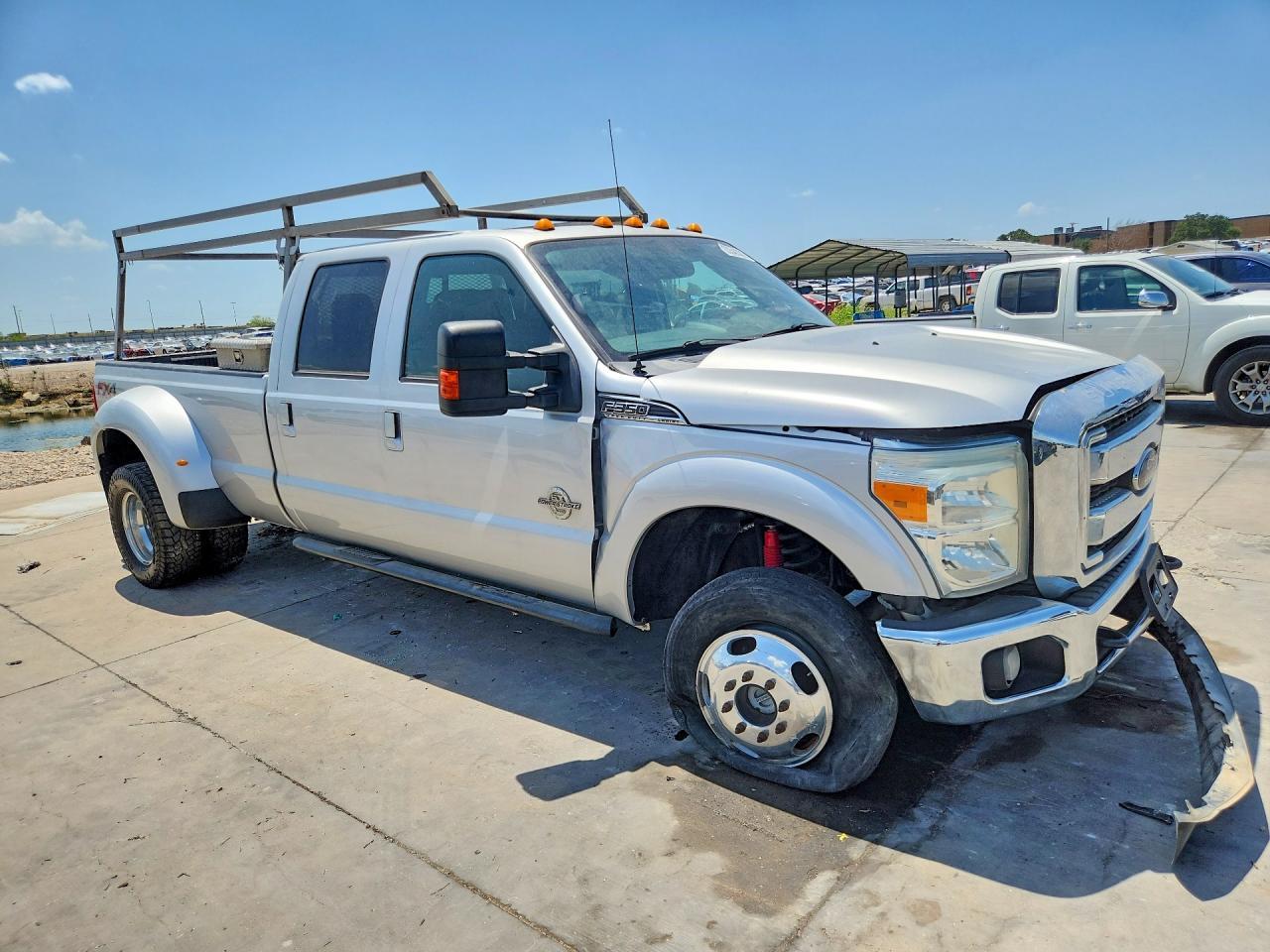 2015 Ford F350 Super Duty - Фото 4