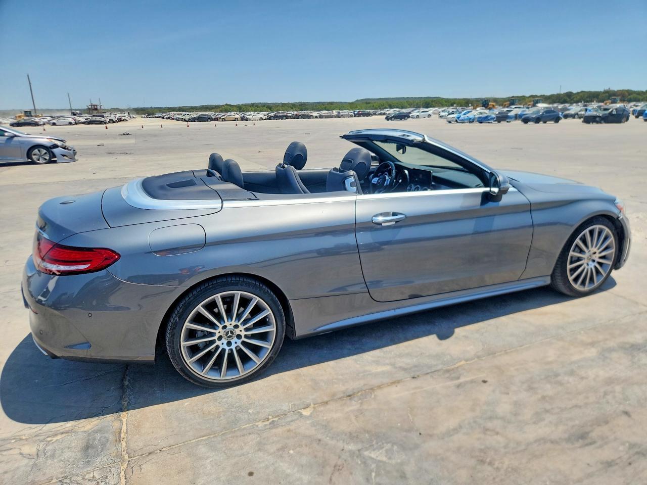 2019 Mercedes-Benz C 300 - Фото 3