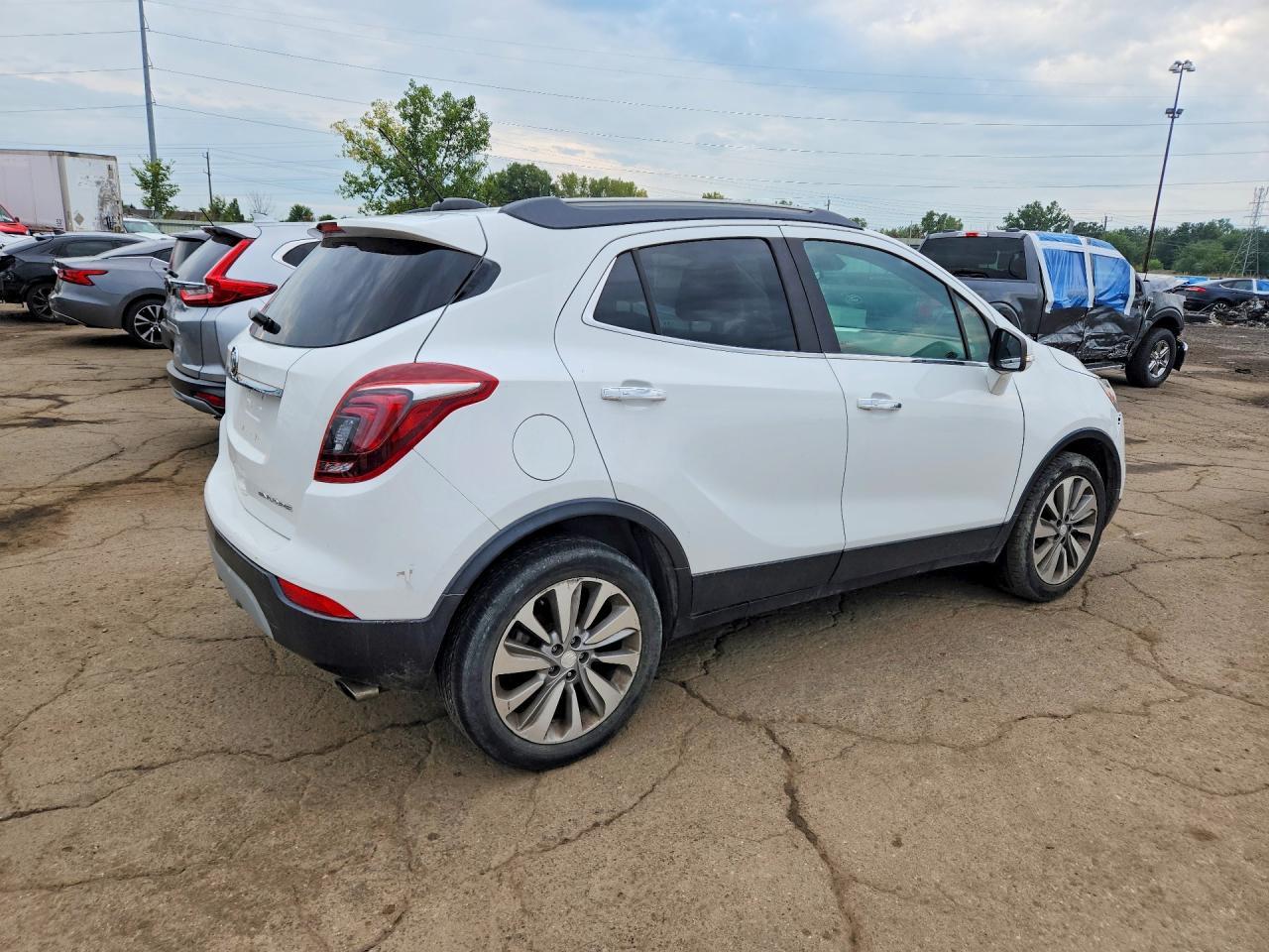 2019 Buick Encore Preferred - Фото 3