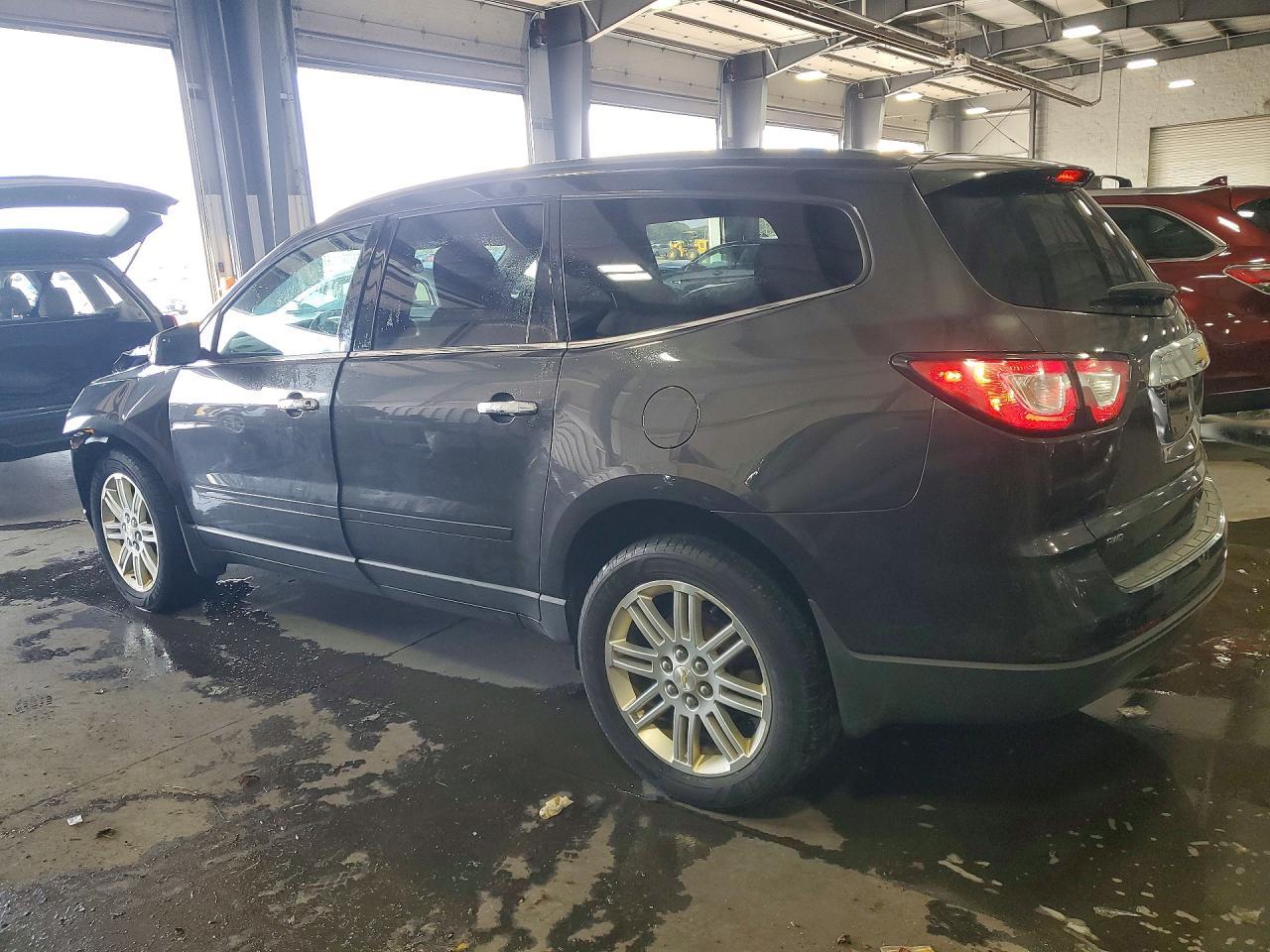2014 Chevrolet Traverse Lt - Фото 2