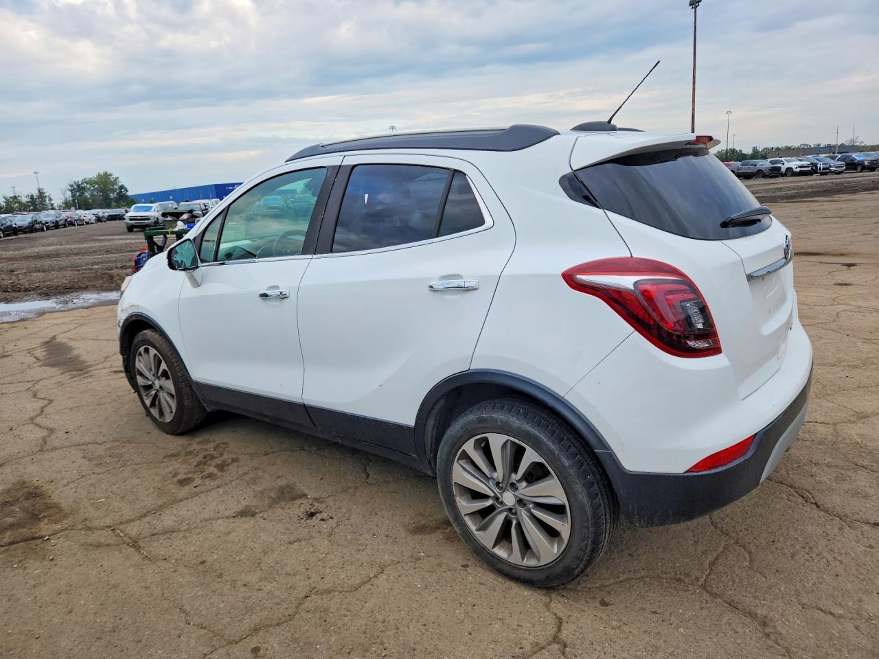 2019 Buick Encore Preferred - Фото 2