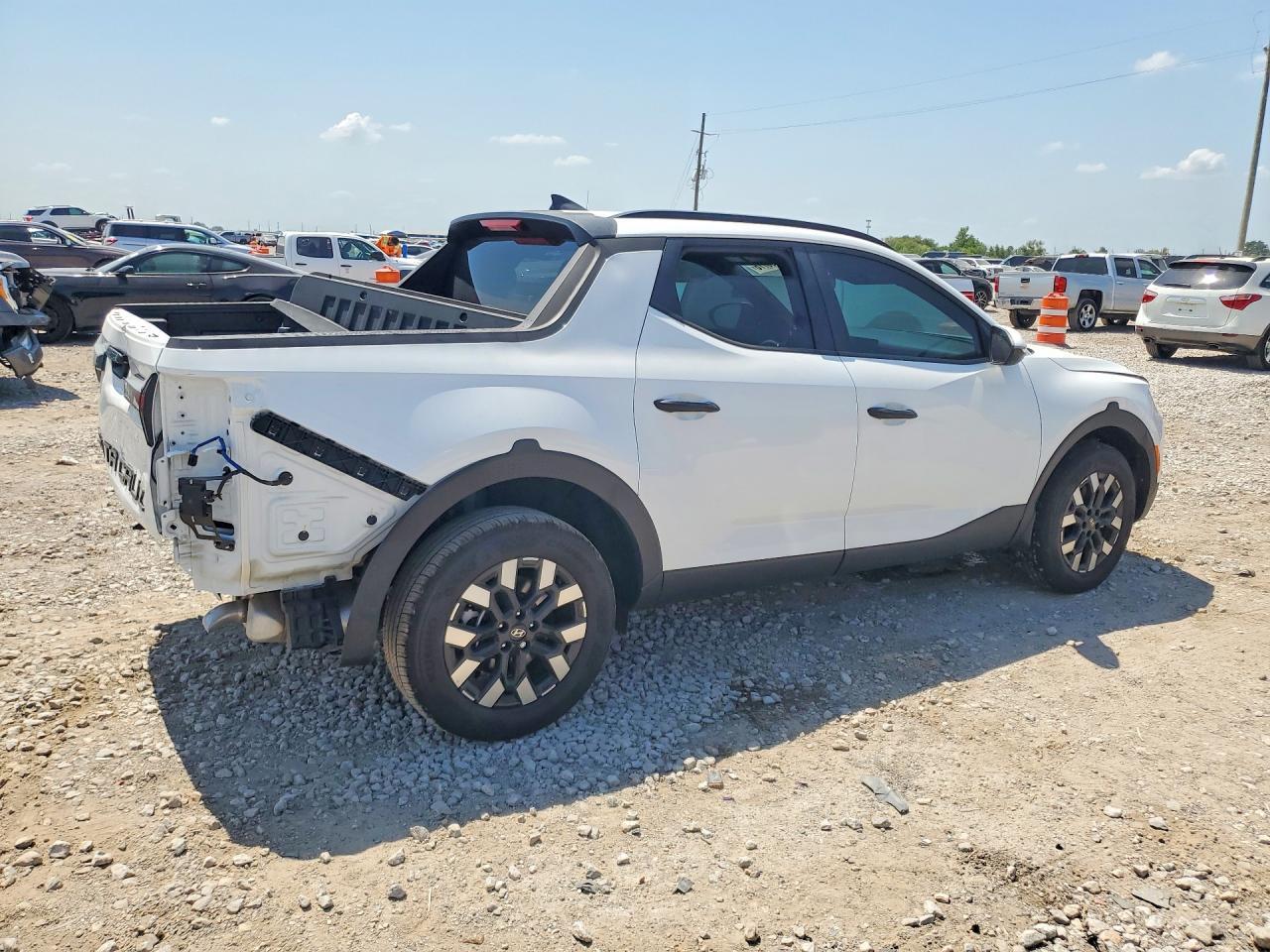 2026 Hyundai Santa Cruz Sel - Image 3