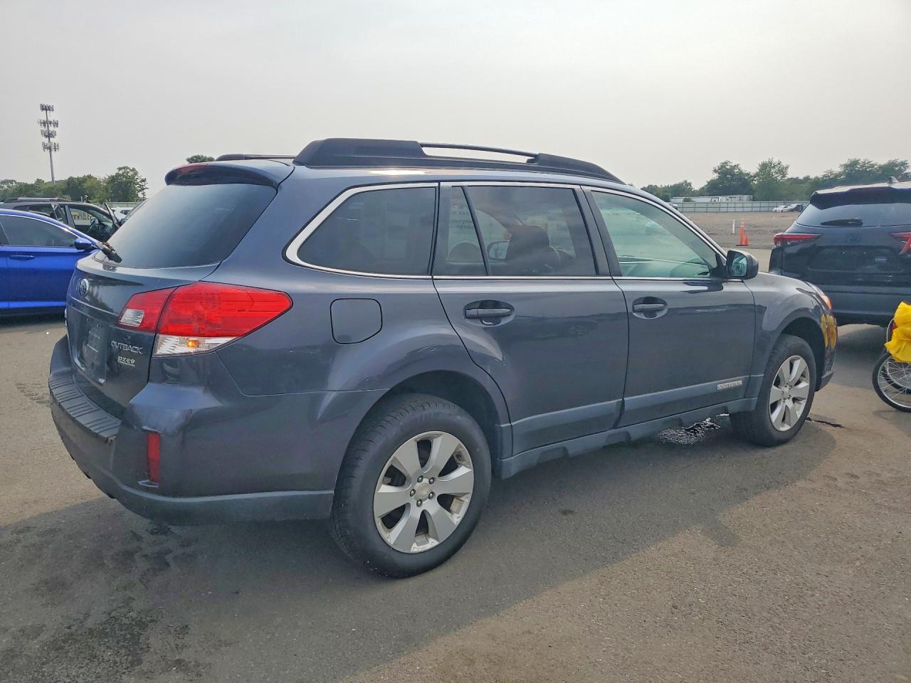2012 Subaru Outback 2.5I Premium - Фото 3