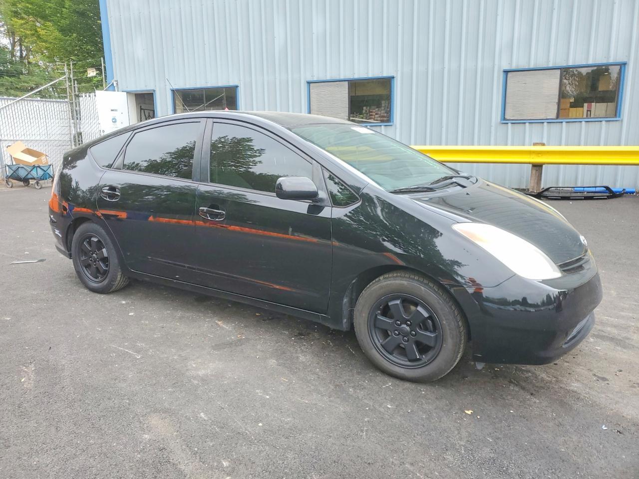 2004 Toyota Prius Base - Image 4
