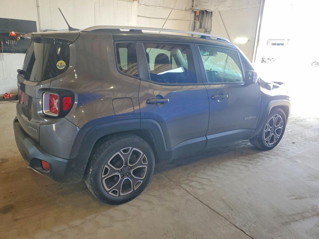 2017 Jeep Renegade Limited - Фото 3