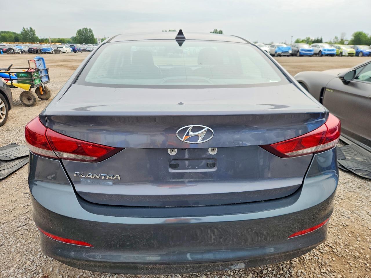 2018 Hyundai Elantra Sel - Image 6