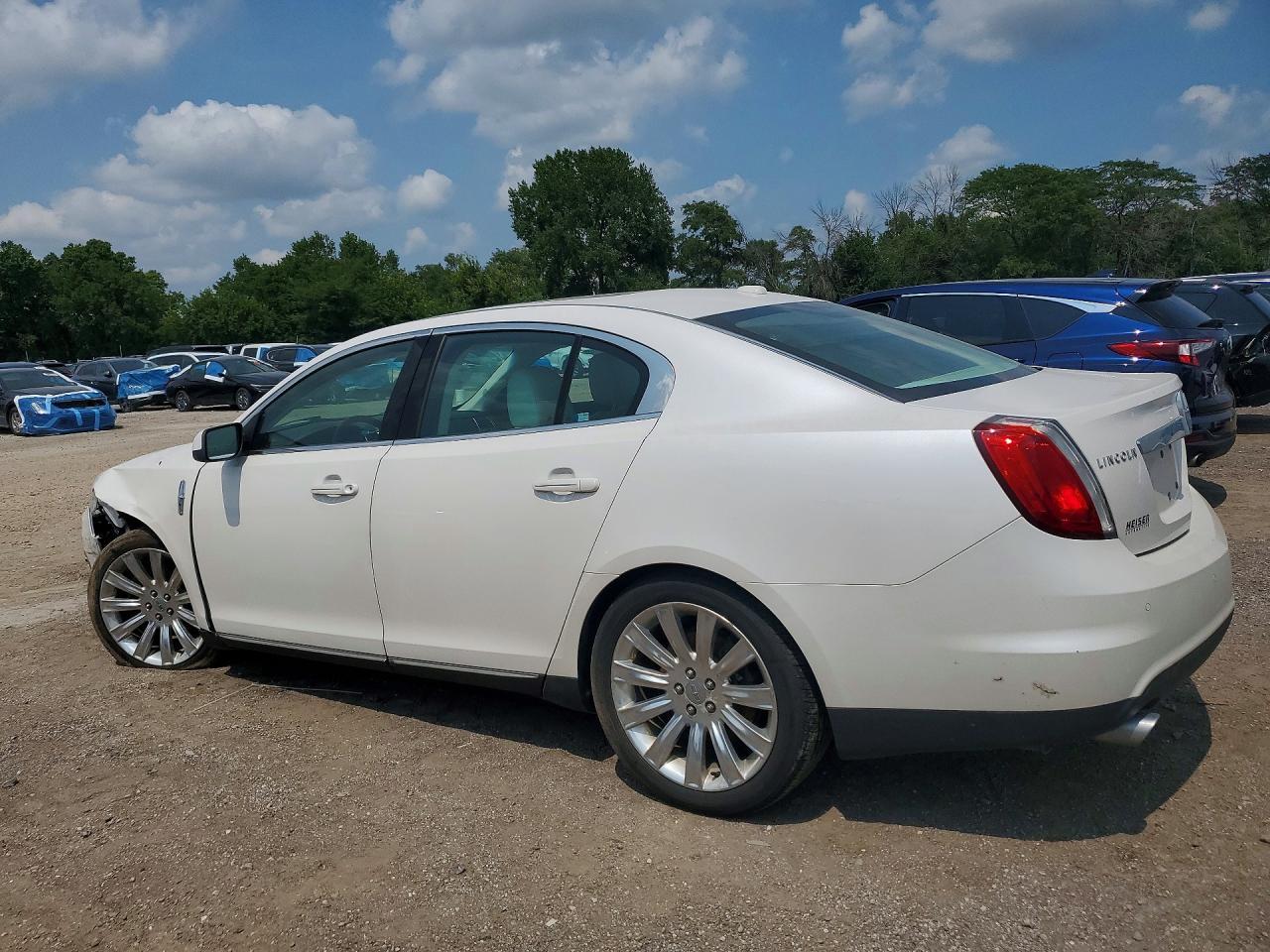 2012 Lincoln Mks - Image 2