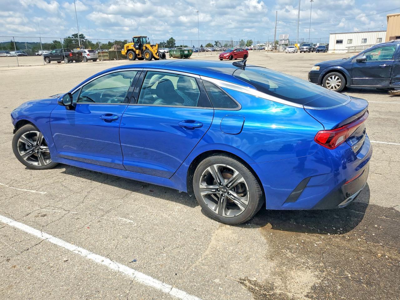 2021 Kia K5 Ex - Фото 2