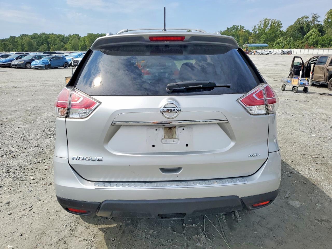 2016 Nissan Rogue S - Фото 6