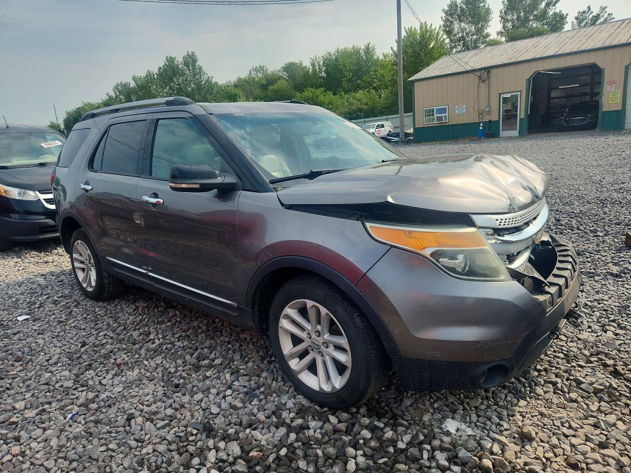 2011 Ford Explorer Xlt - Image 4