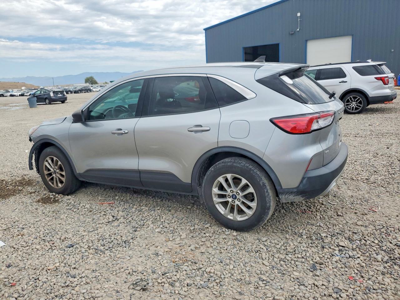 2022 Ford Escape Se - Image 2