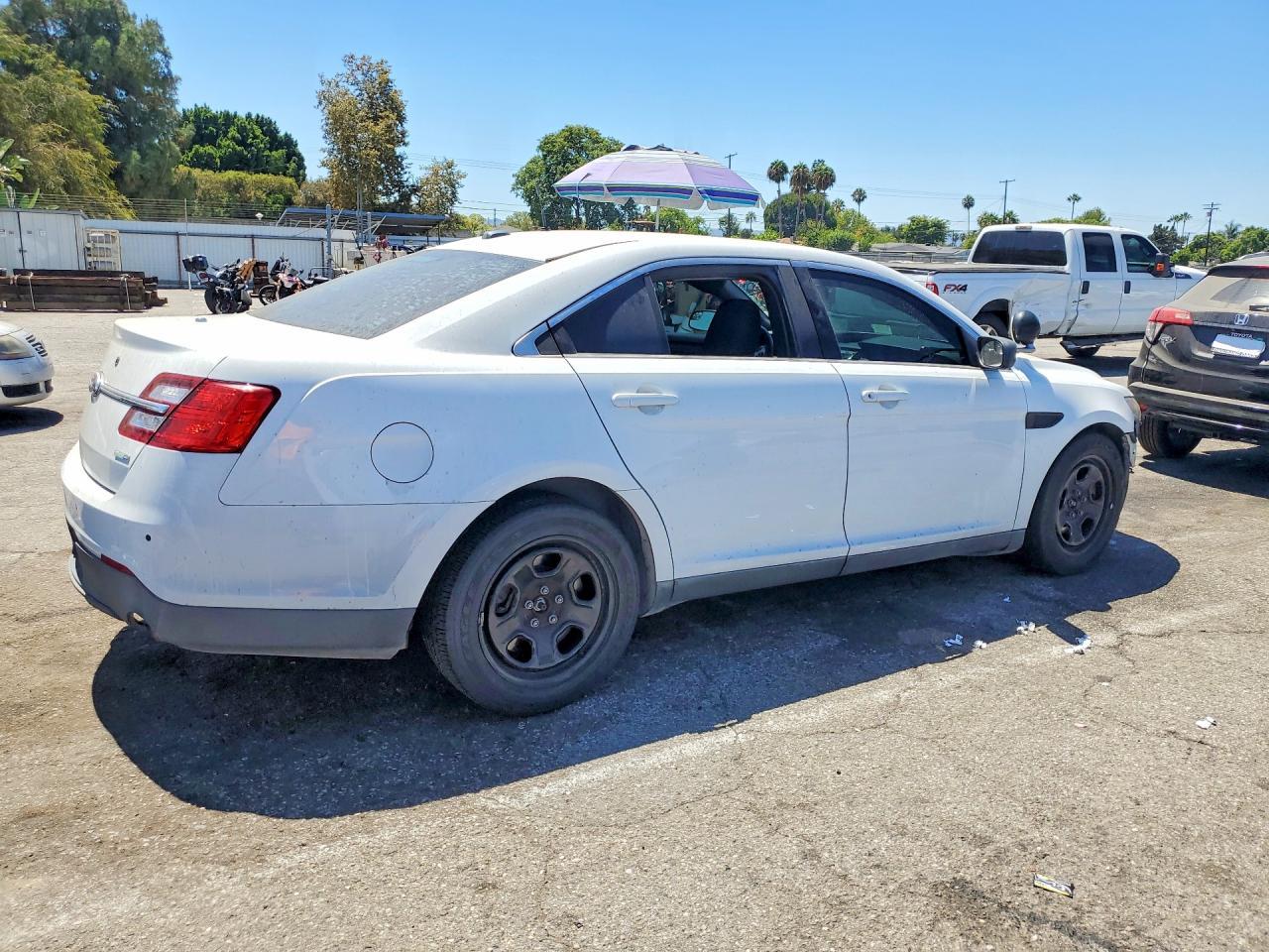 2015 Ford Taurus Police Interceptor - Фото 3