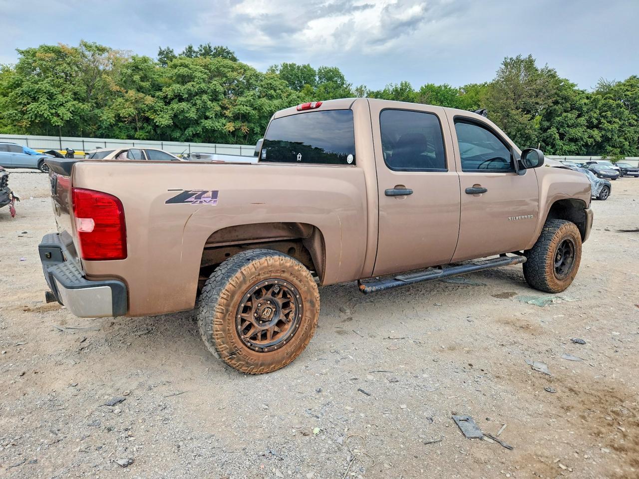 2011 Chevrolet Silverado K1500 Lt - Фото 3