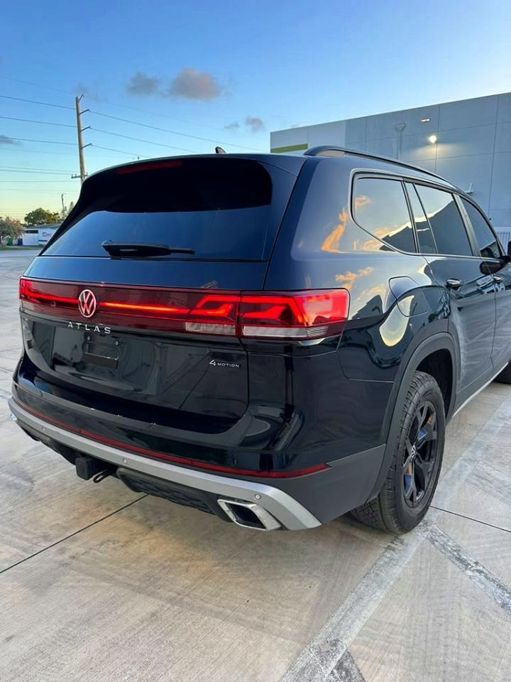 2025 Volkswagen Atlas Peak Edition Se - Фото 3