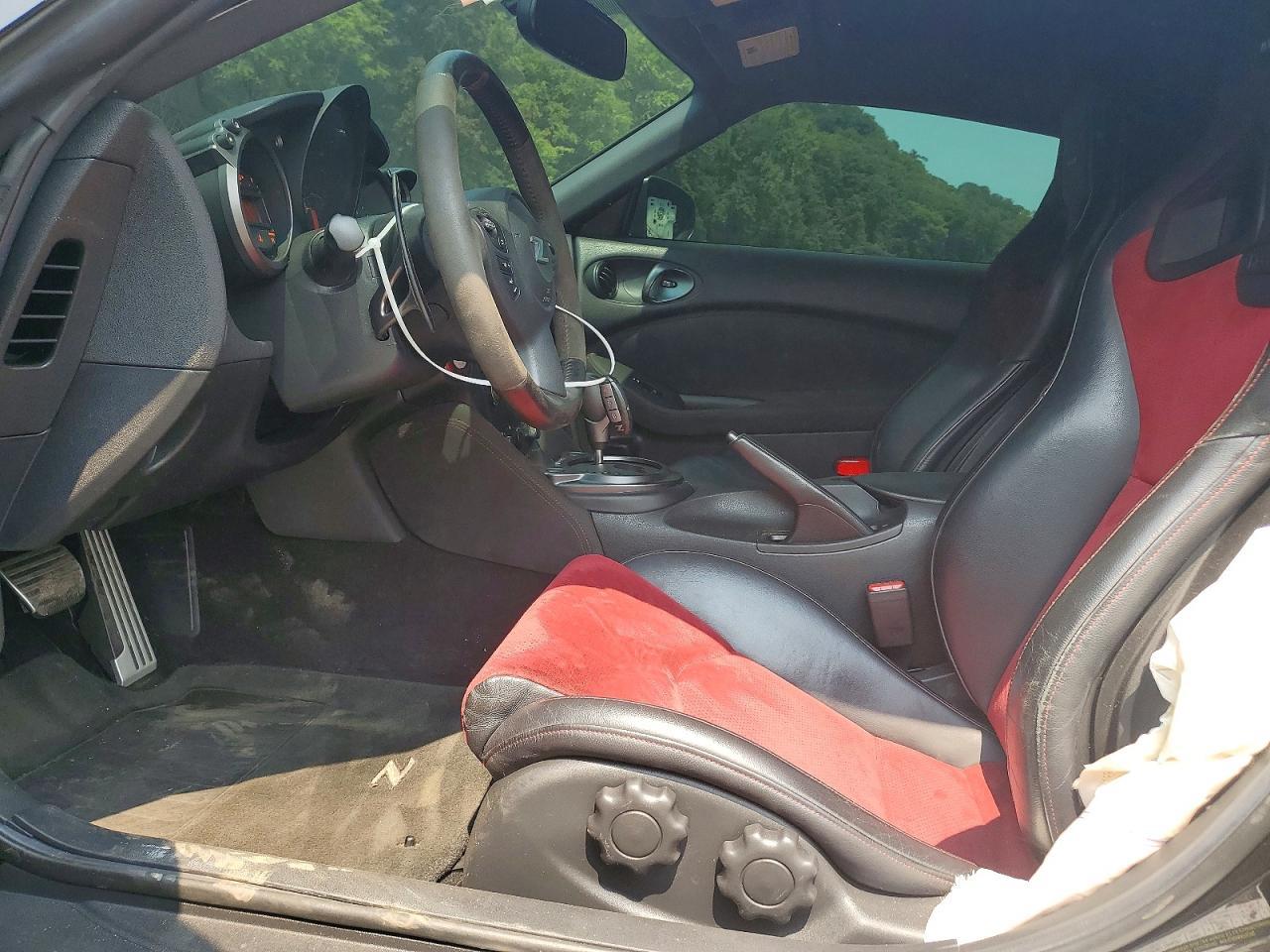 2018 Nissan 370Z Nismo Tech - Фото 7