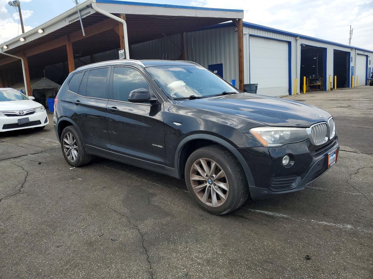 2016 BMW X3 xDrive28I - Фото 4