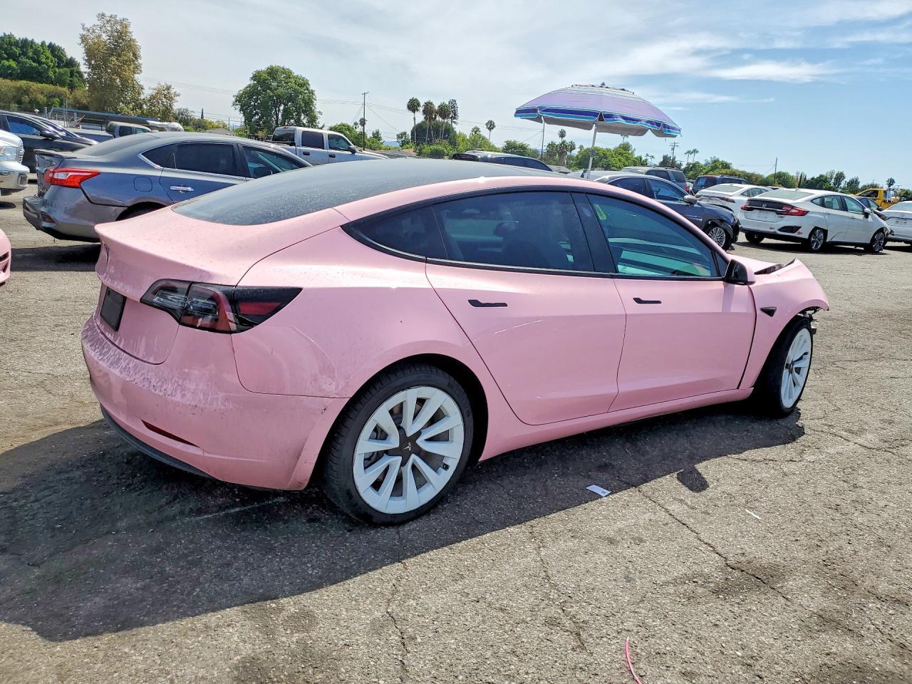 2022 Tesla Model 3 - Image 3