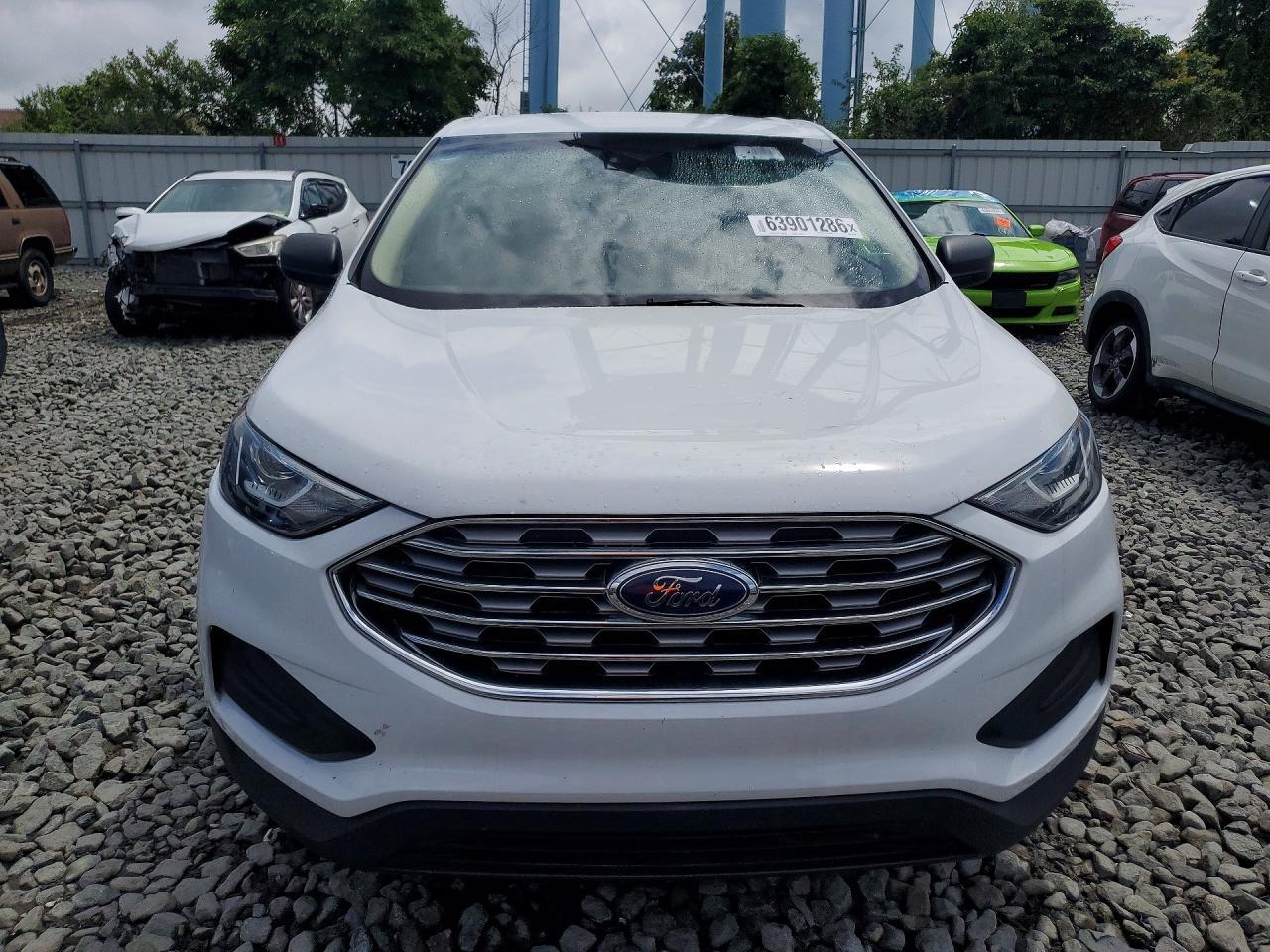 2019 Ford Edge Se - Фото 5