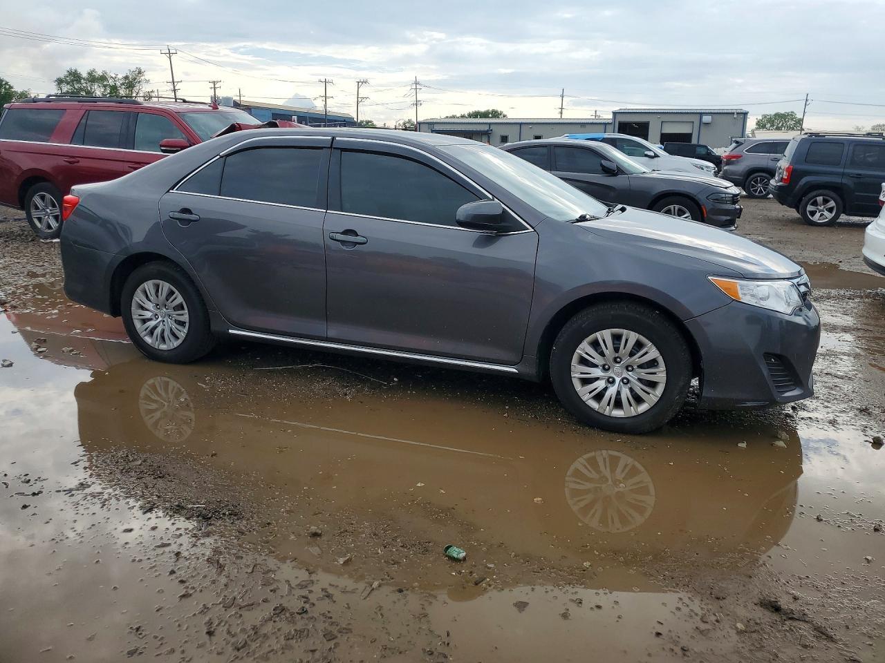 2014 Toyota Camry Hybrid Le - Фото 4