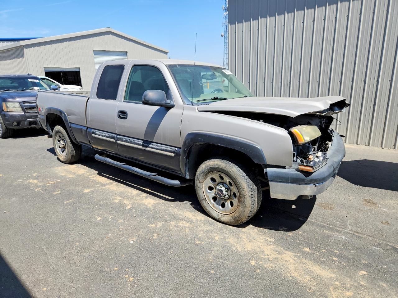 2004 Chevrolet Silverado K1500 - Фото 4