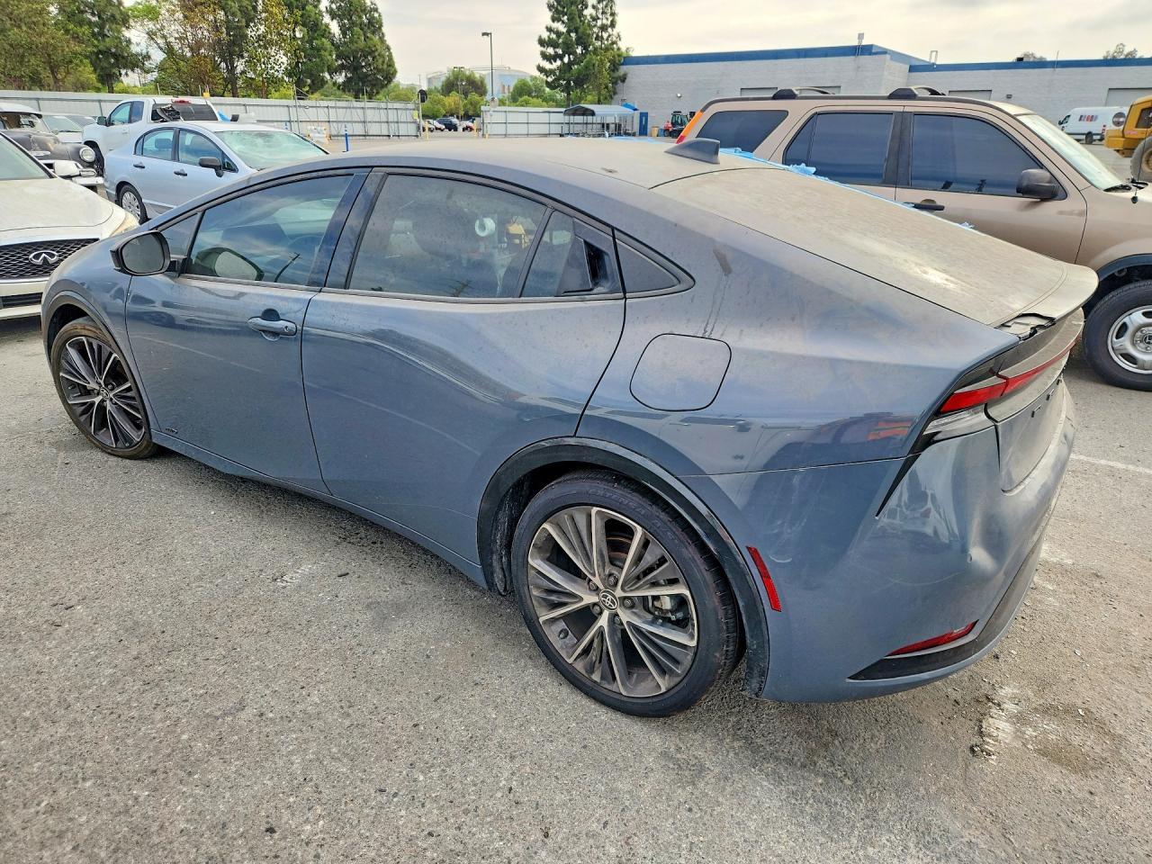 2024 Toyota Prius Xle - Фото 2