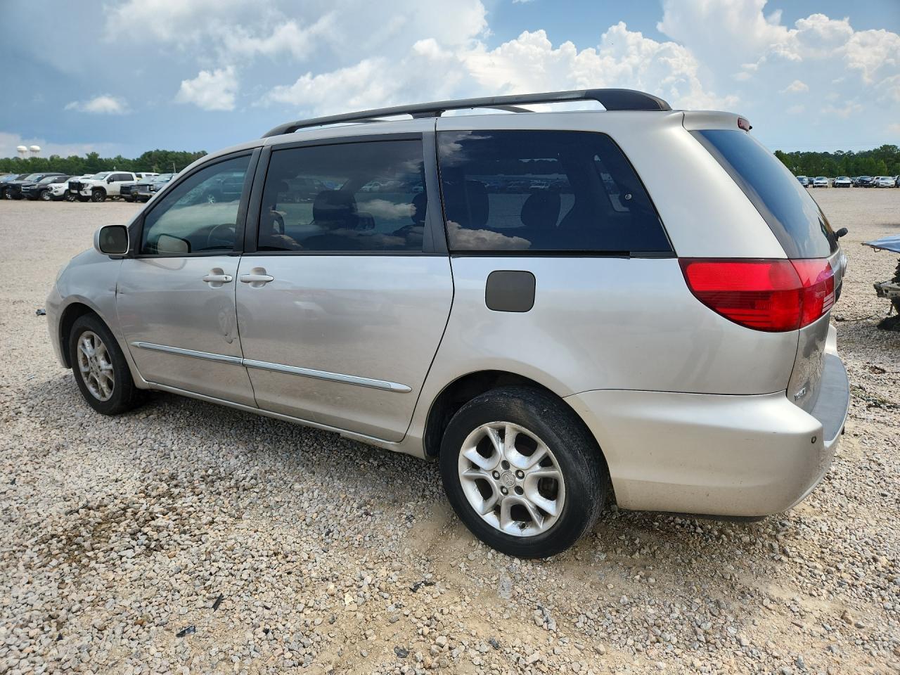 2004 Toyota Sienna Xle Limited 7 Passenger - Фото 2