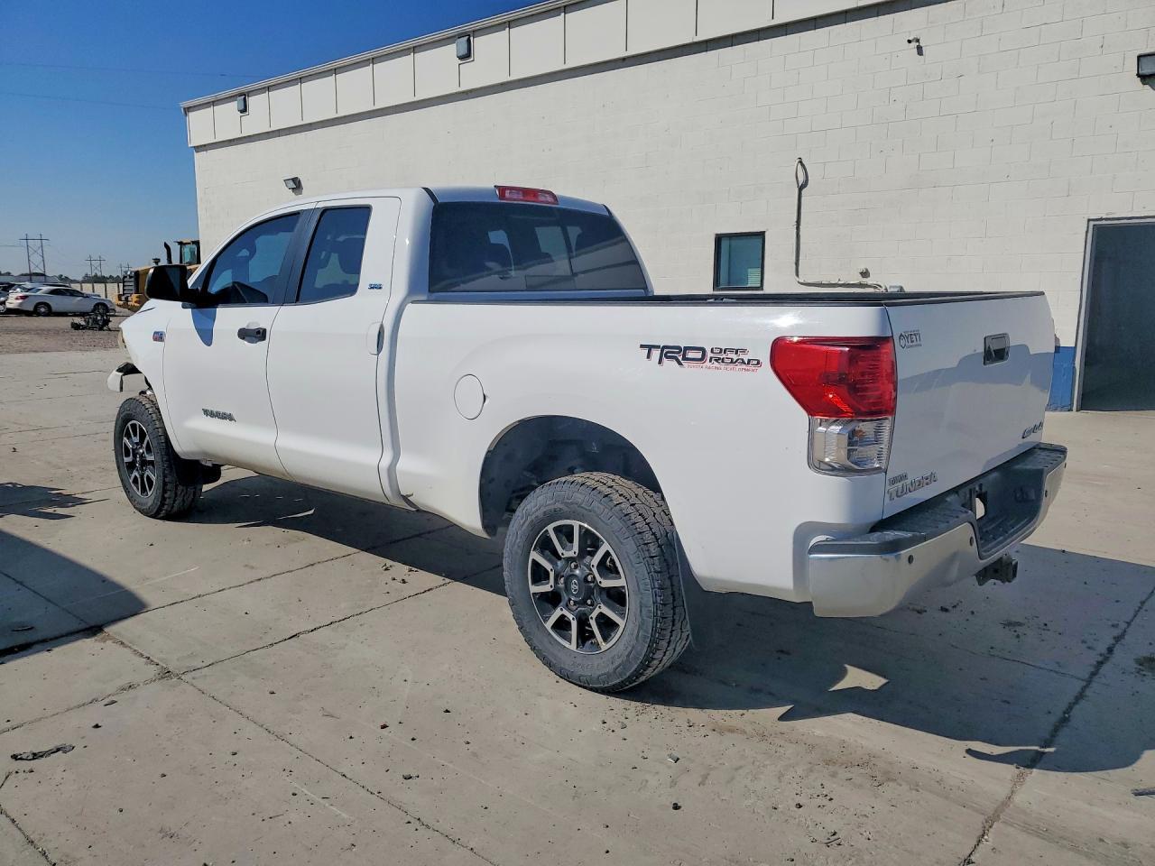 2013 Toyota Tundra Double Cab Sr5 - Фото 2