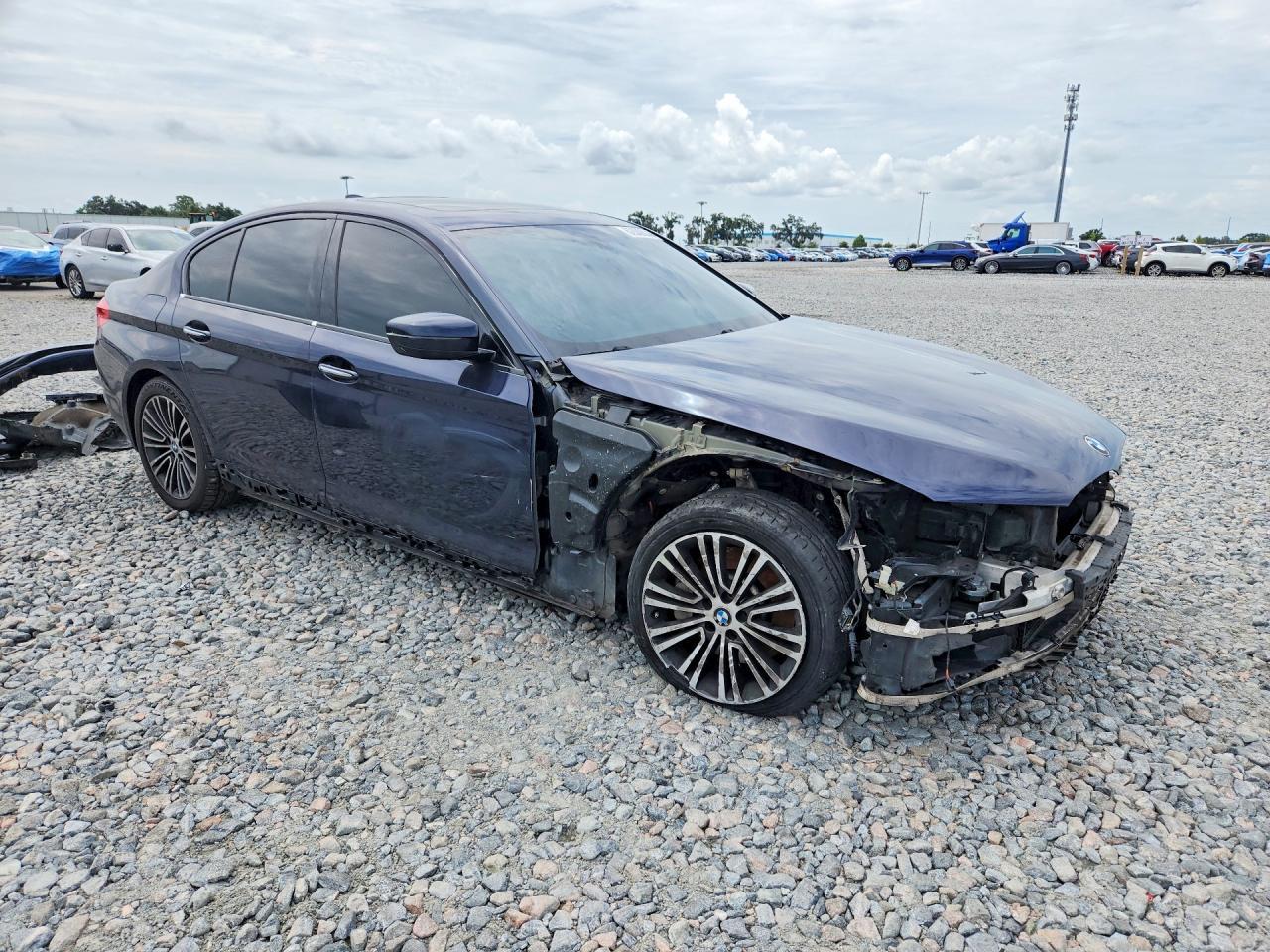 2017 BMW 540 I - Фото 4