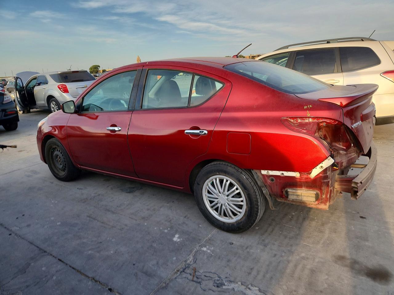 2016 Nissan Versa 1.6 Sv - Фото 2