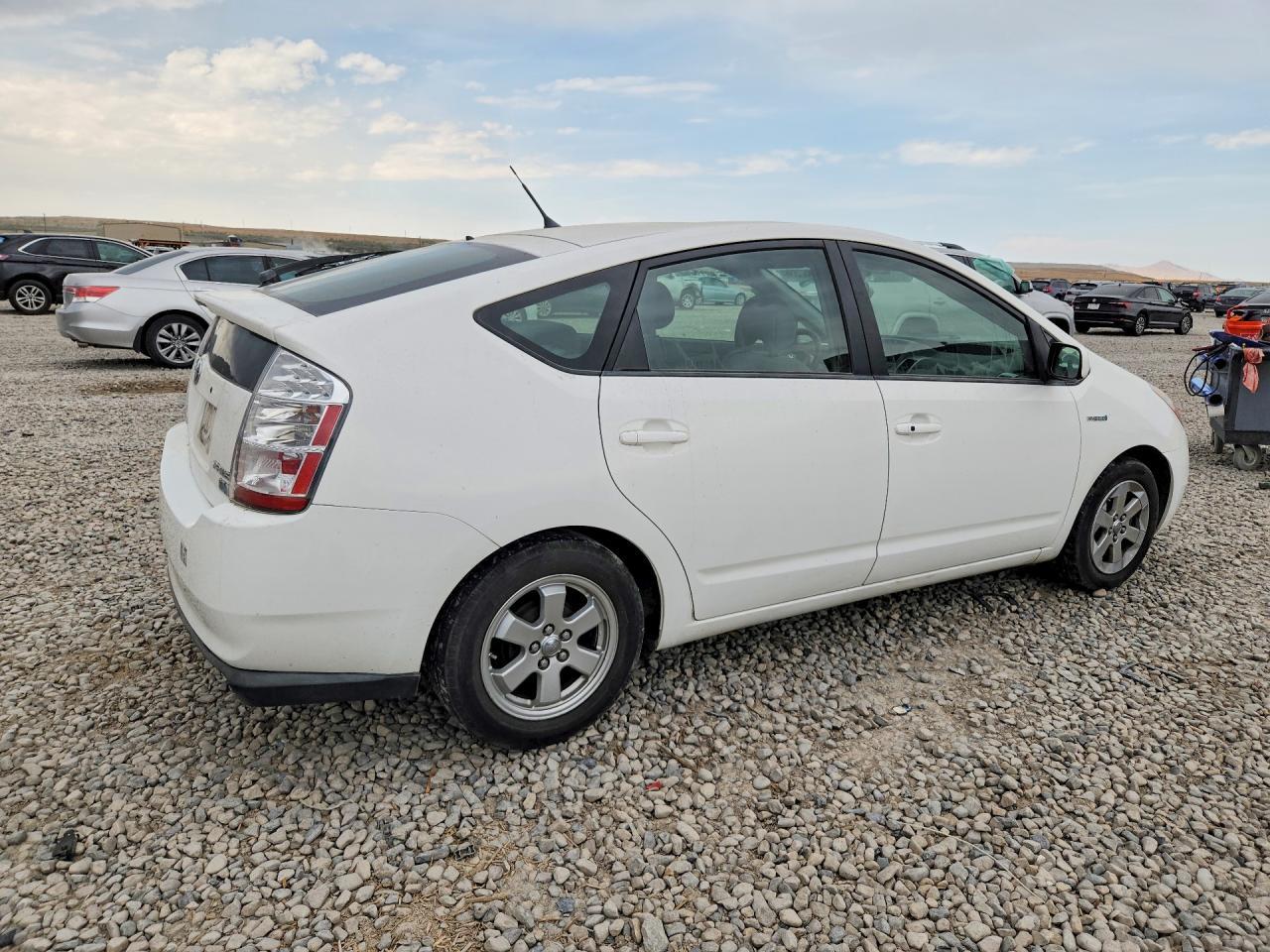 2006 Toyota Prius Base - Фото 3