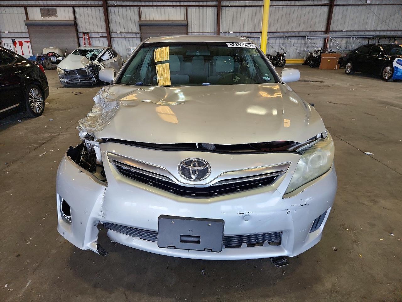 2011 Toyota Camry Hybrid - Фото 5
