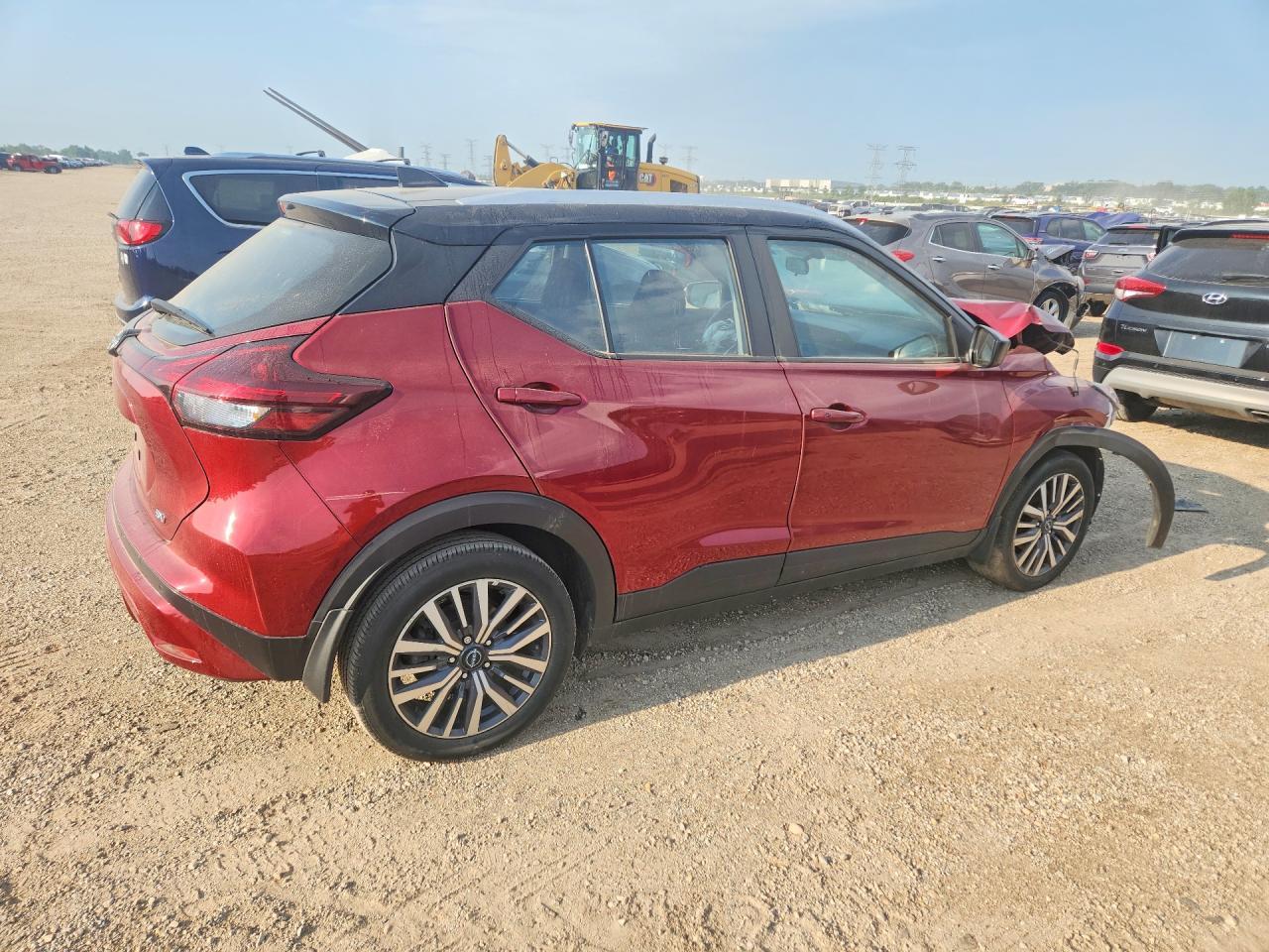 2023 Nissan Kicks Sv - Фото 3