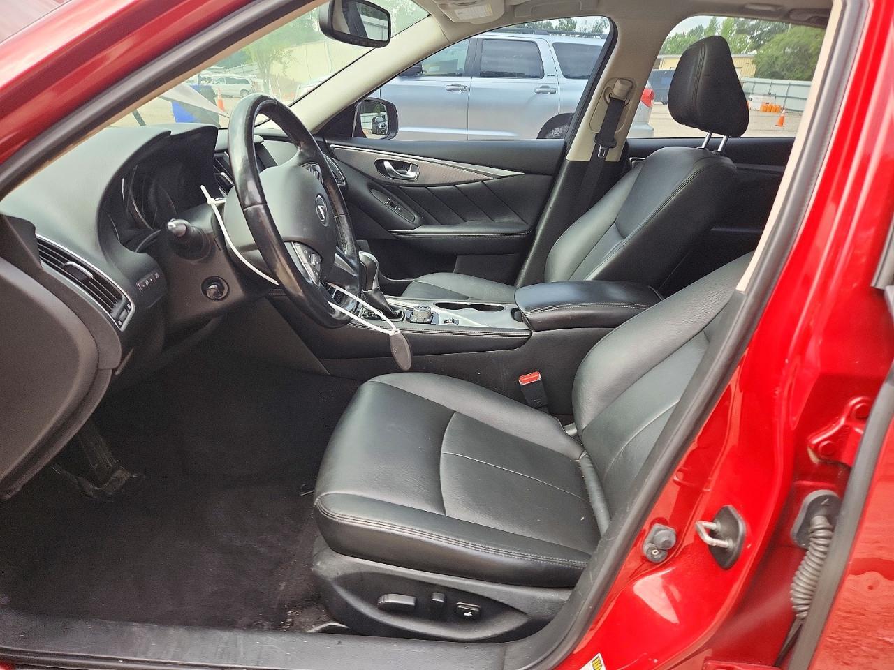 2016 Infiniti Q50 3.0T Premium - Фото 7