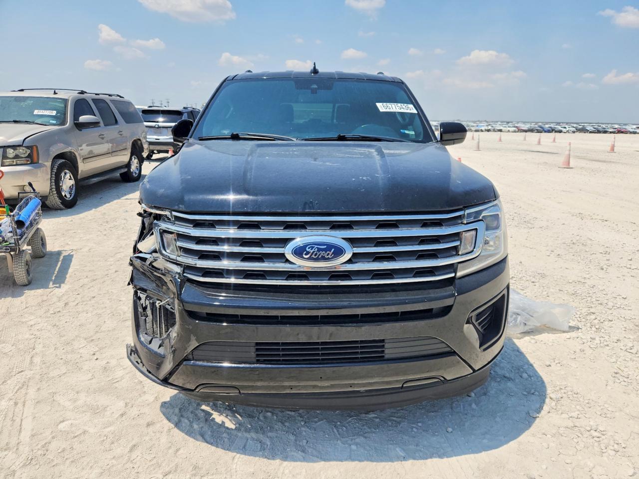 2020 Ford Expedition Xlt - Фото 5