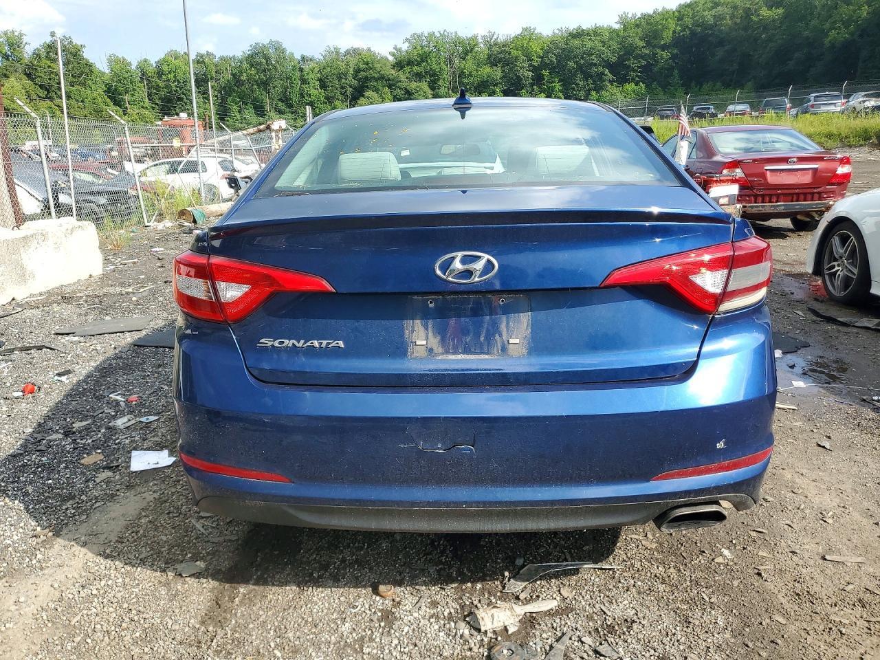2017 Hyundai Sonata Se - Image 6