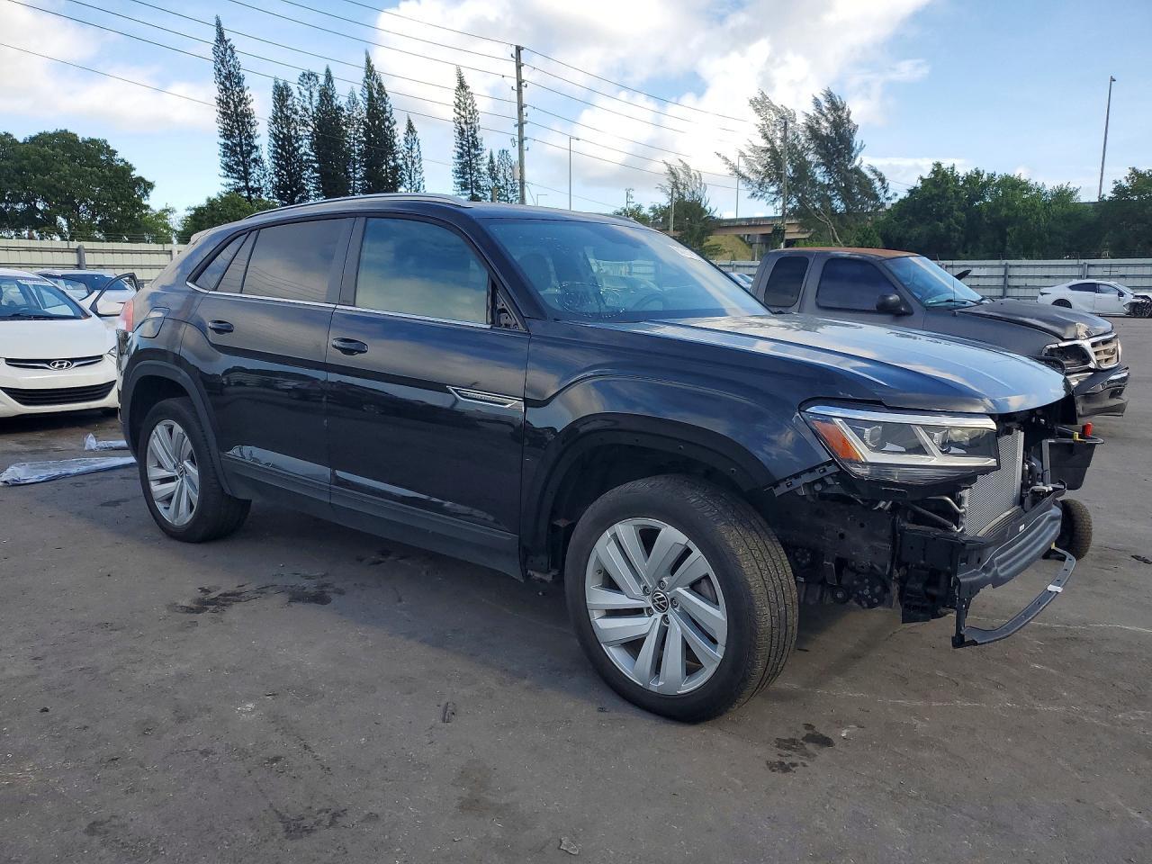 2021 Volkswagen Atlas Cross Sport Se - Фото 4