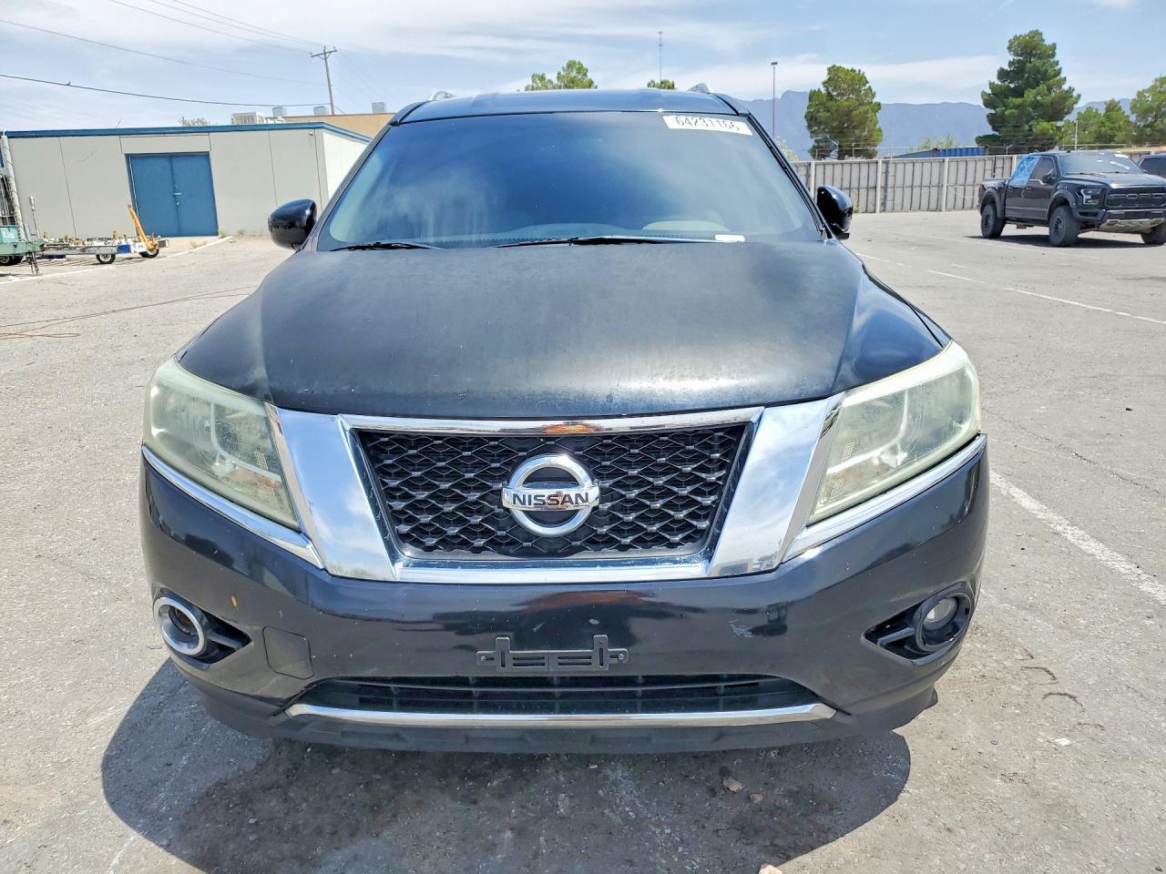 2015 Nissan Pathfinder Sv - Image 5