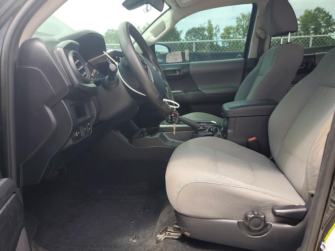 2019 Toyota Tacoma Sr - Фото 7