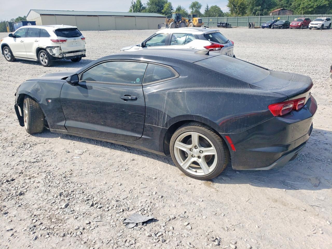 2020 Chevrolet Camaro Ls - Фото 2