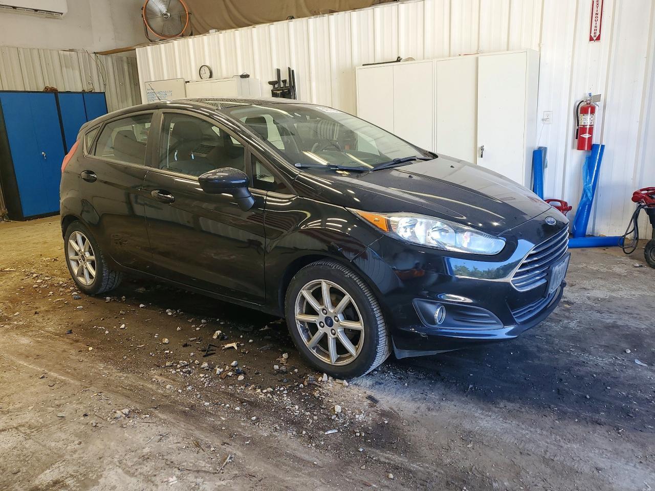 2019 Ford Fiesta Se - Фото 4