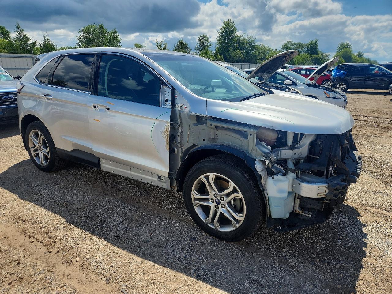 2016 Ford Edge Titanium - Фото 4