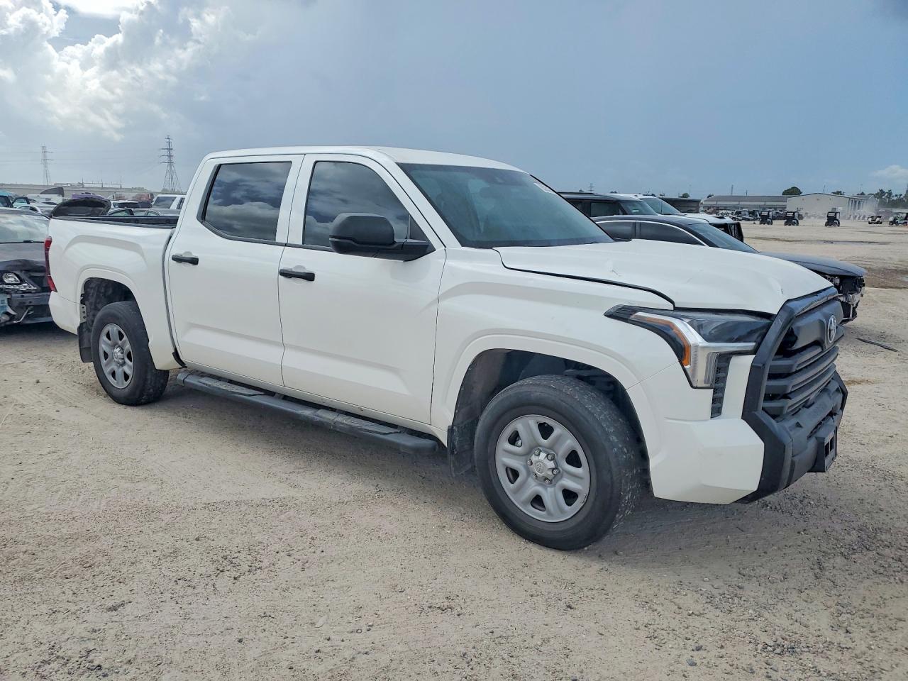 2024 Toyota Tundra Sr - Фото 4