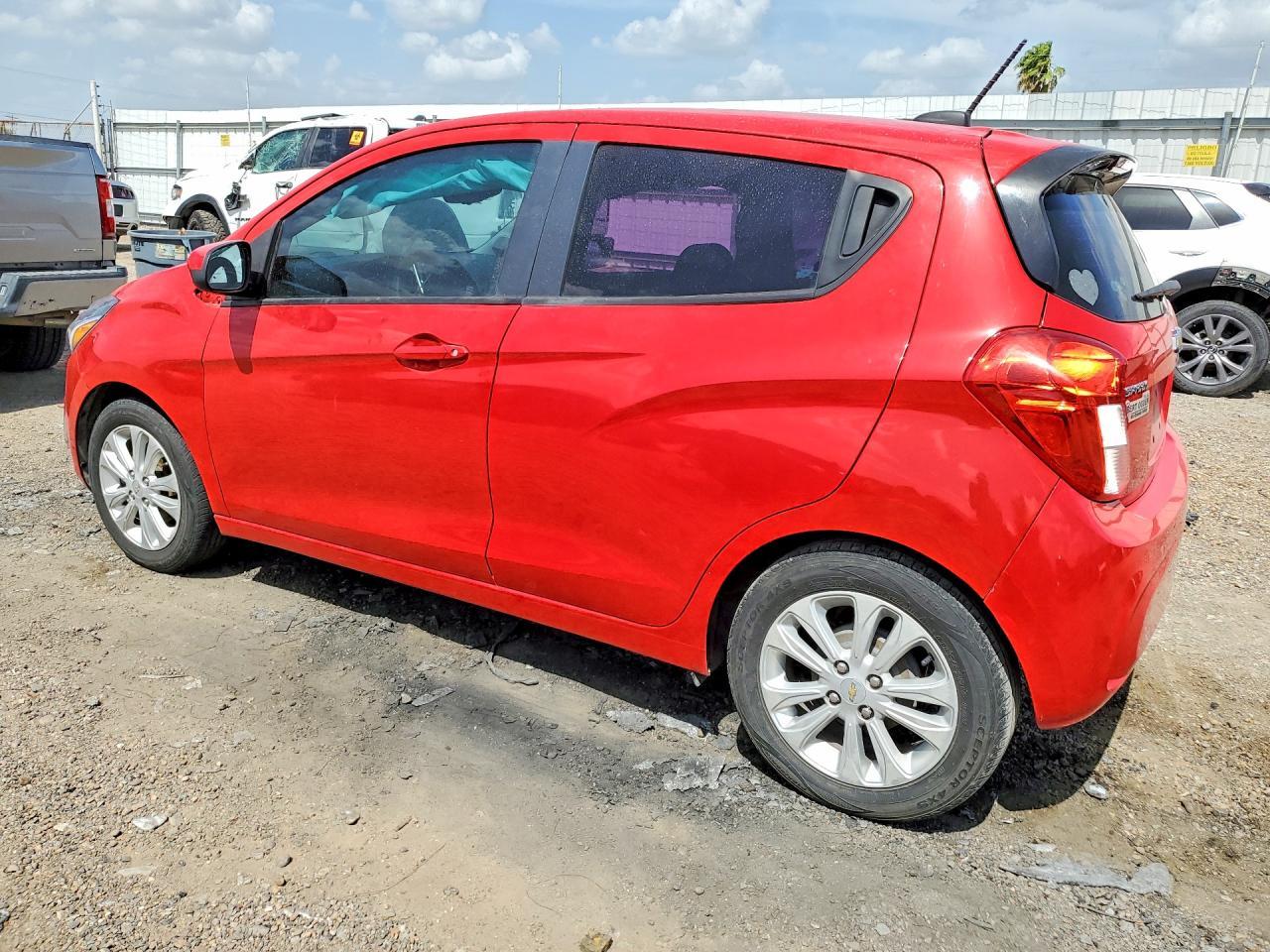 2017 Chevrolet Spark 1Lt - Фото 2