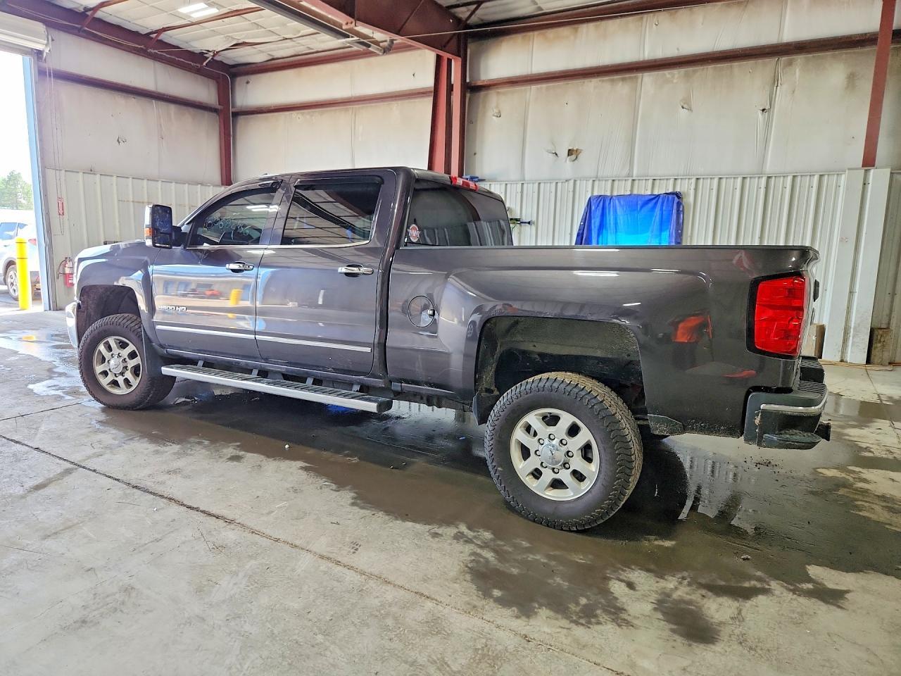 2015 Chevrolet Silverado K2500 Heavy Duty Ltz - Фото 2