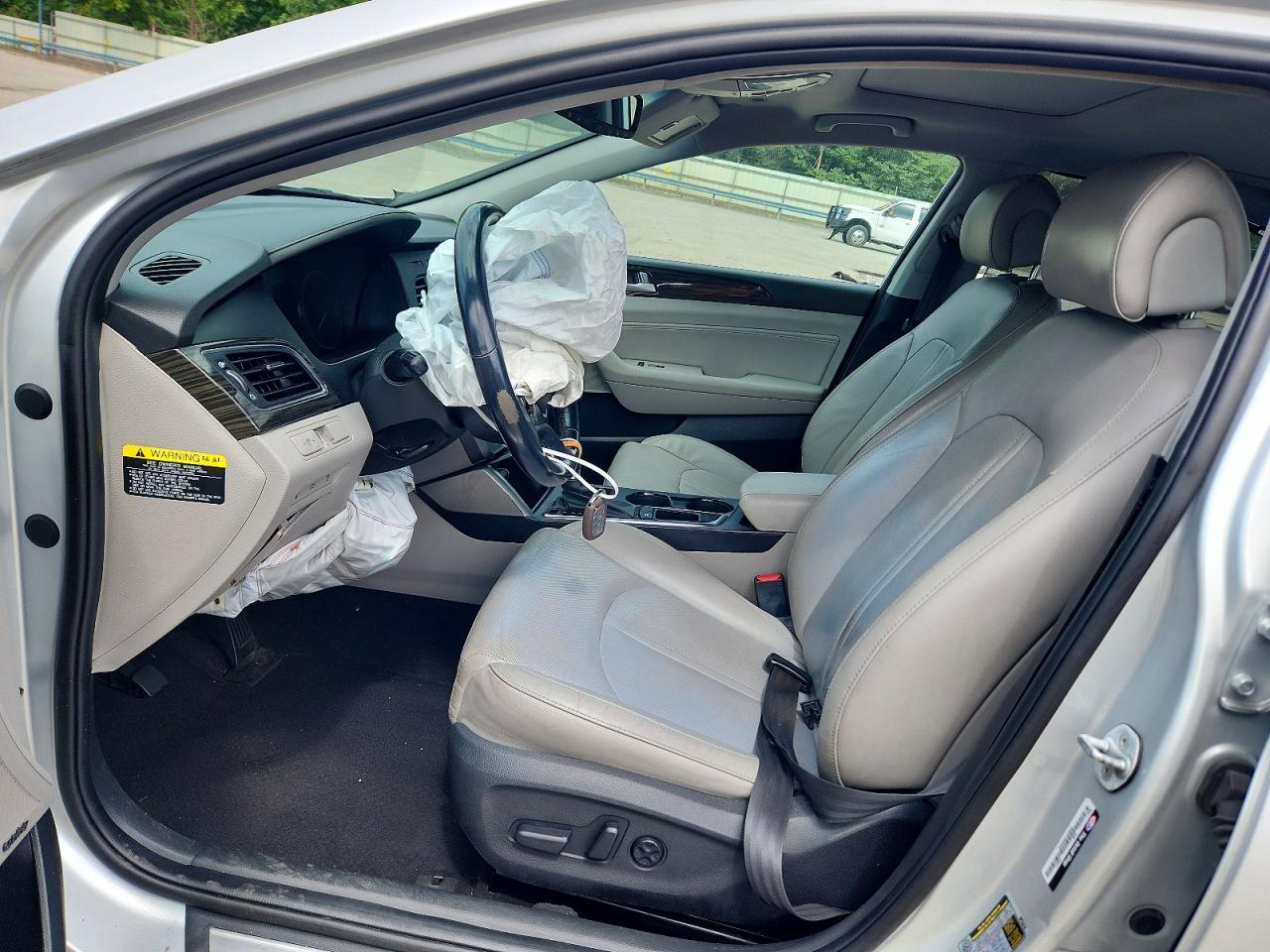 2017 Hyundai Sonata Limited - Image 7